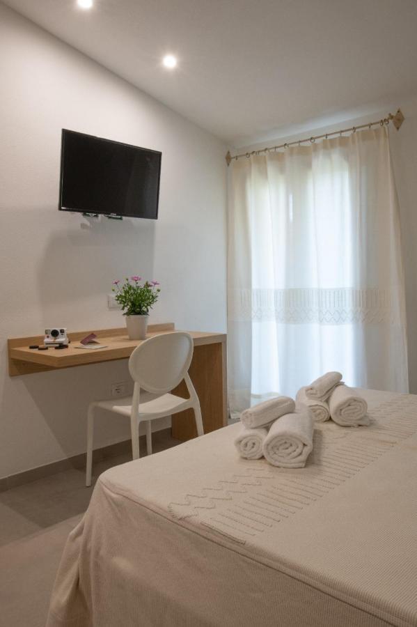 Tarsis Guest House 包内伊 外观 照片